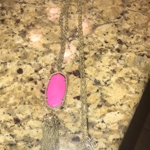 kendra scott pink pendant